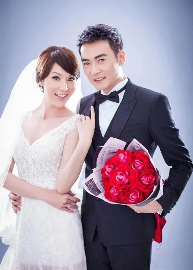 这么多年,两口子竟然还在冷战 - 新浪娱乐 - 瓦斯阅读