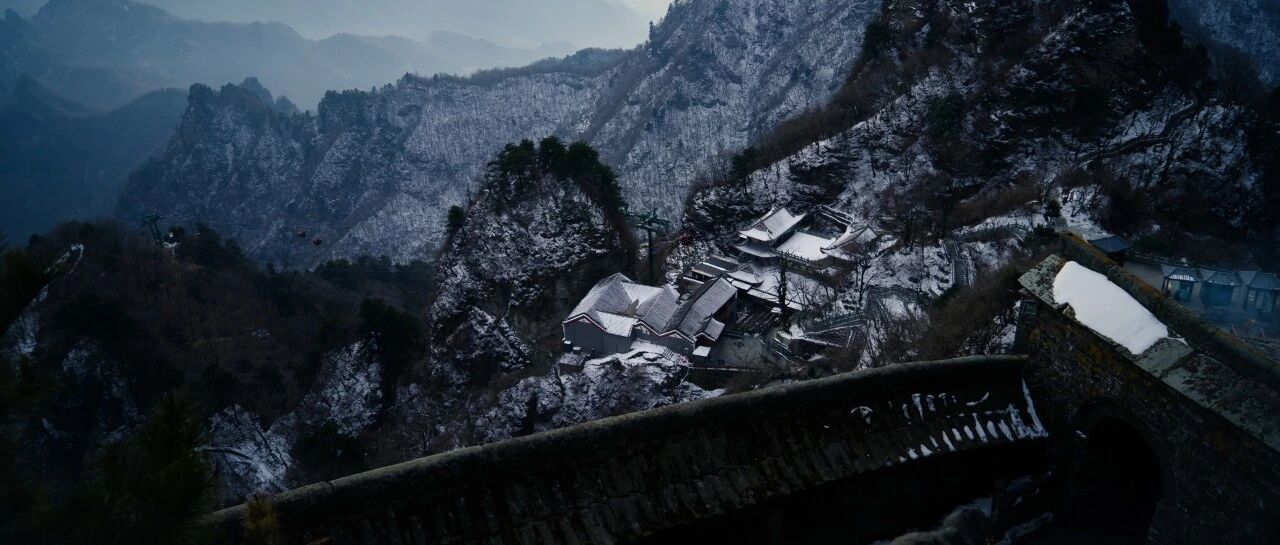 他的四位高徒，个个权倾天下