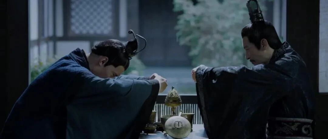 有人亡命天涯，有人骑驴找马：打工人极简史