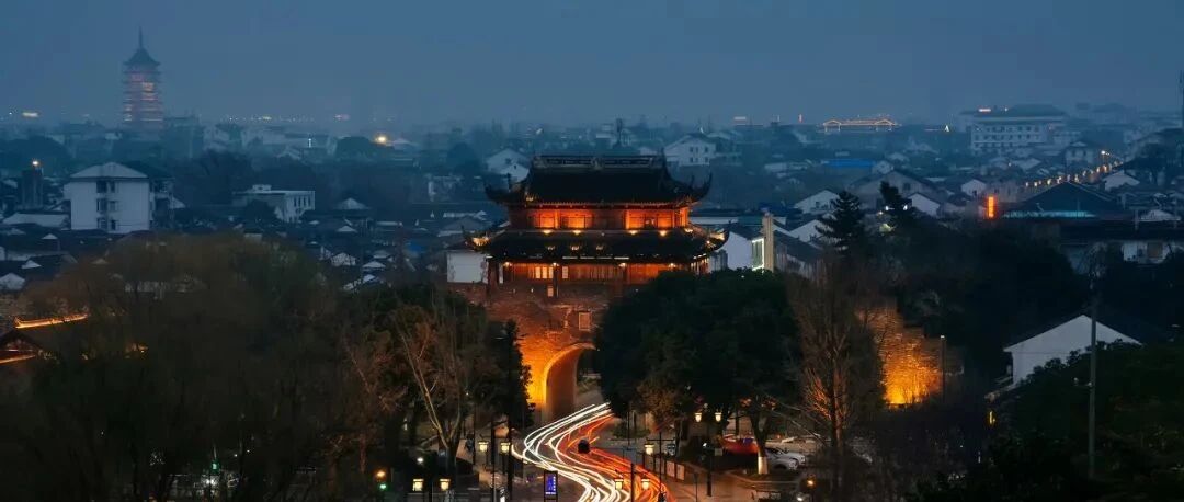 中国人最痴迷的城市，为什么是她？