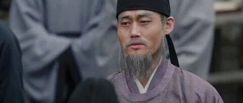 一个时代的精神领袖，被乱伦绯闻击垮了