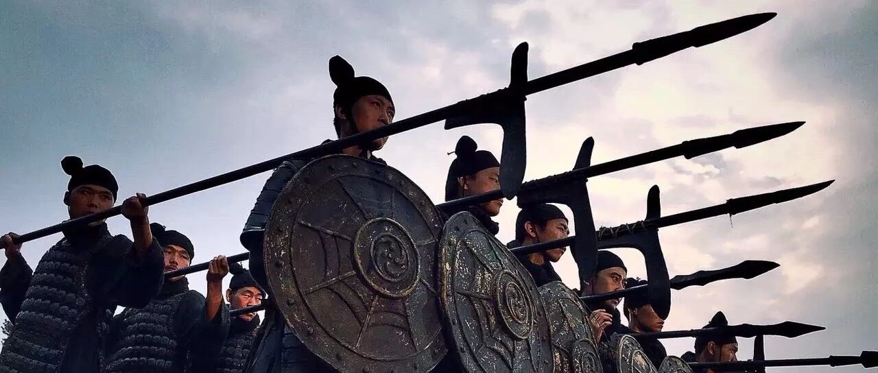 一代杀神：他是功臣，还是罪人？