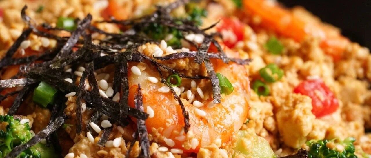 欢迎进入无碳水的炒饭天堂。