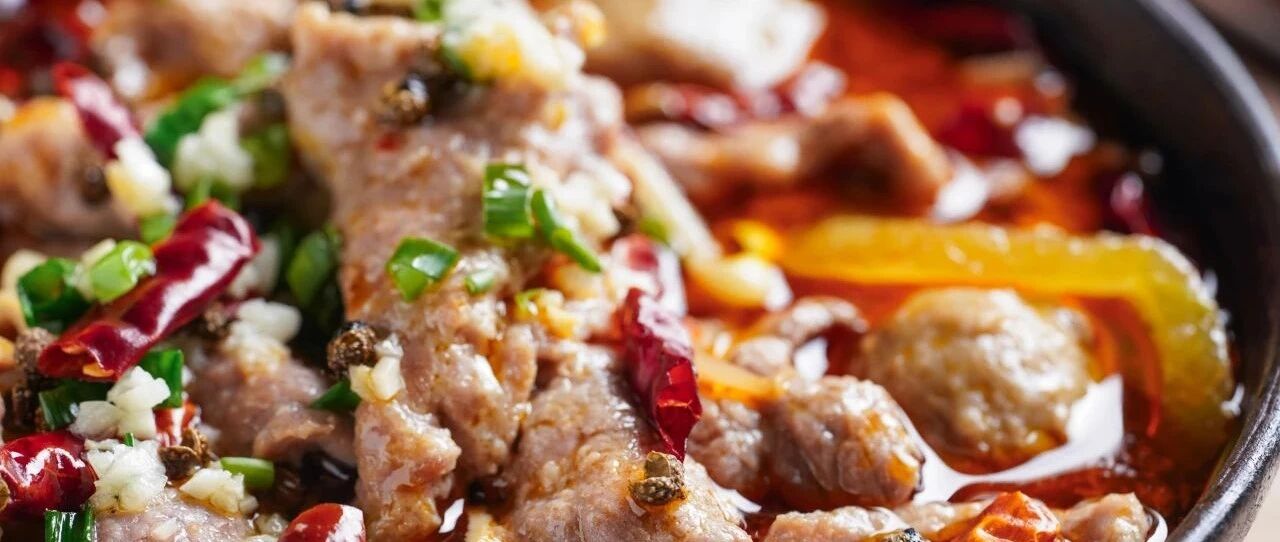 说一句让你立刻飞奔回家的话：“今晚吃水煮牛肉。”