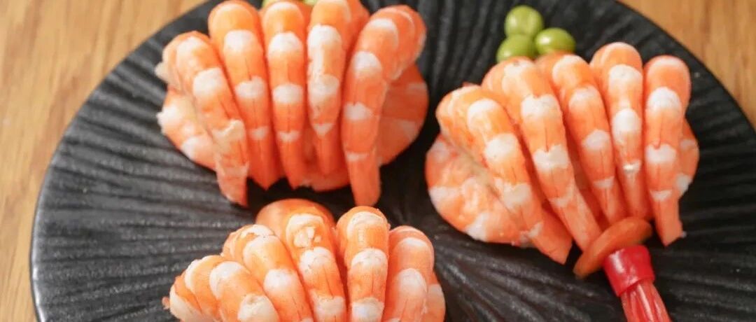 谁让你把菜做得那么好看？都不舍得吃了。