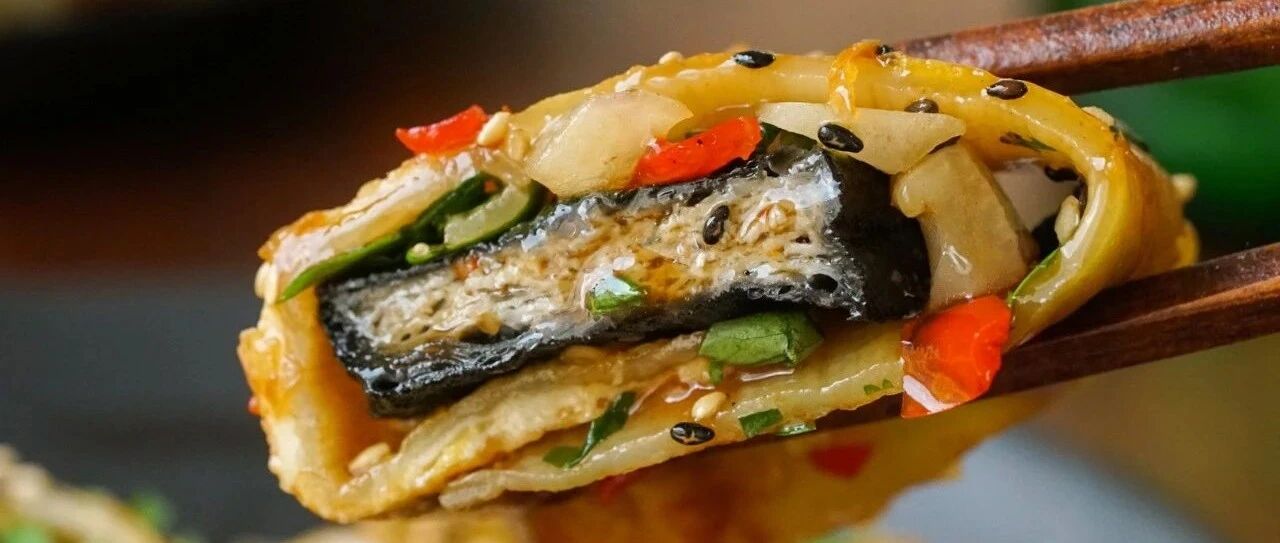 这是一条有味道的推送，臭豆腐烤冷面！