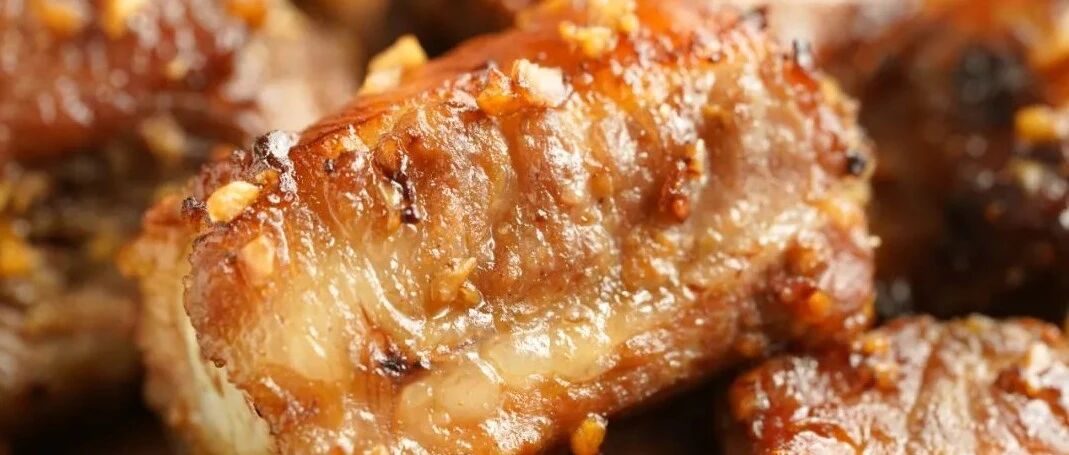 蒜了吧，下班以后吃顿肉就好了。