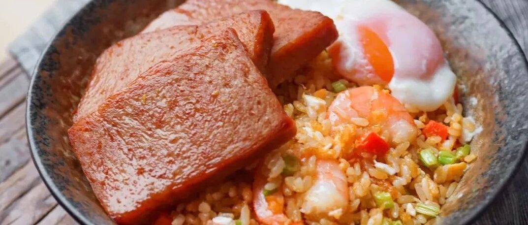 打耳光都不肯放下的那一碗，就叫耳光炒饭。