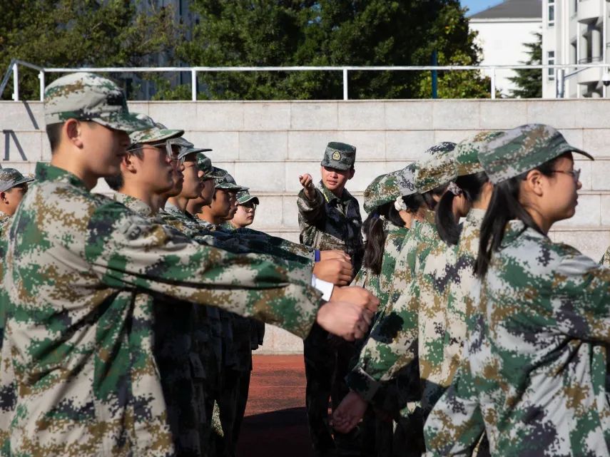 上海扬子中学校长_上海扬子中学本科率_上海扬子中学