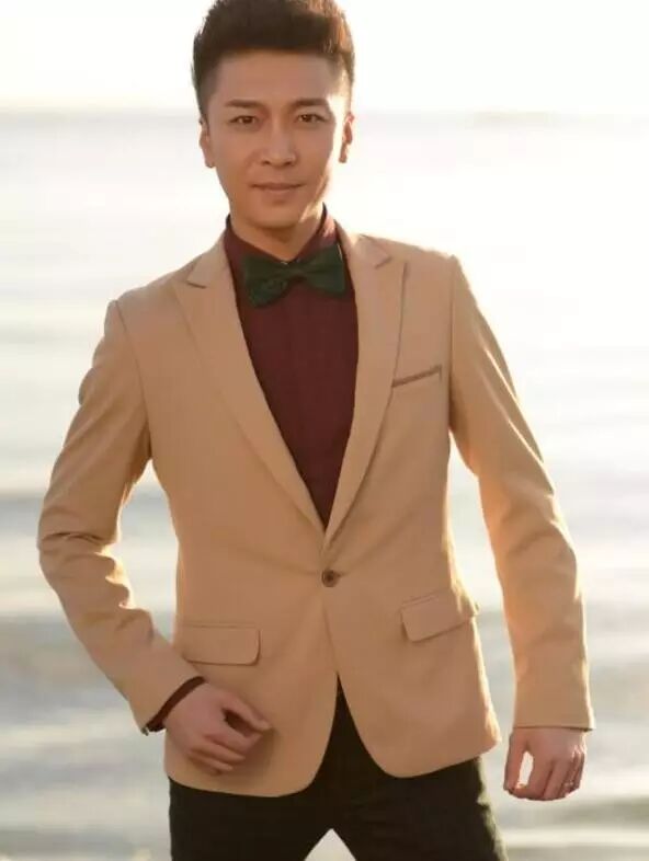 ▼主持人:巍巍首档嘉宾风采先睹为快汇川娱乐大舞台2016年12月16日晚9