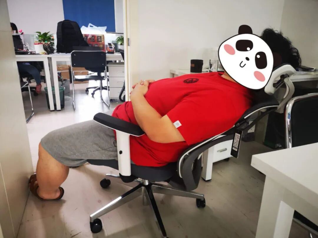 中午睡不着下午易崩溃？6个实用方法助你轻松入眠，恢复精力高效下午