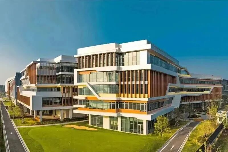 学校资讯