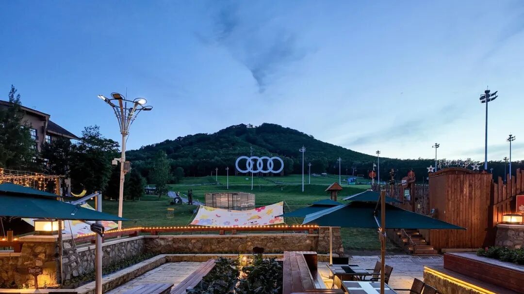 长白山夏季避暑度假 万达国际度假区22℃清凉亲子游玩攻略
