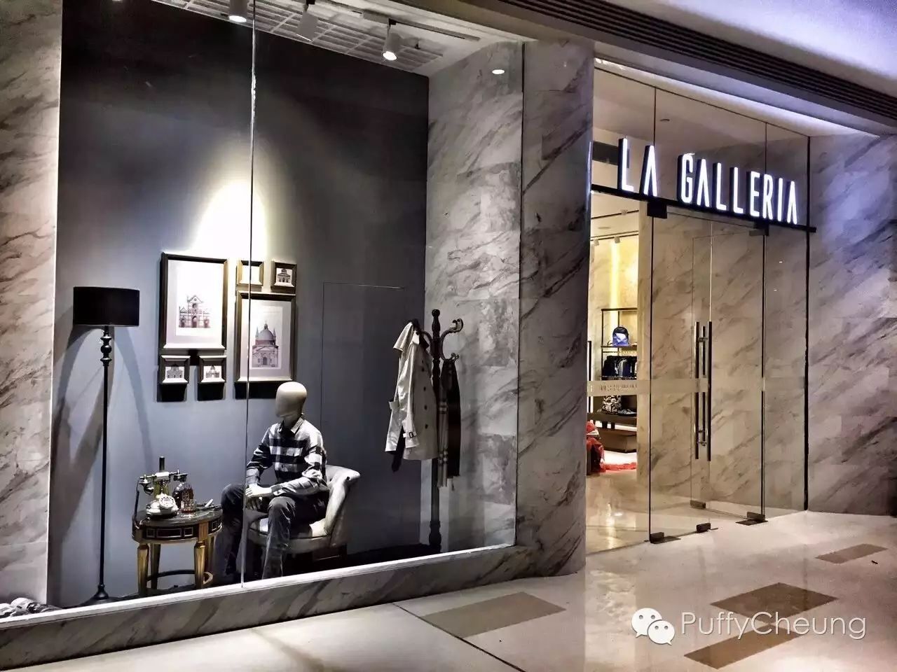 橱窗设计案例 | puffycheung studio for la galleria:享乐至上