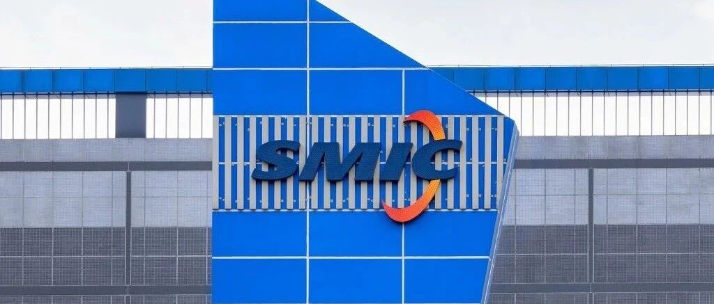 华为自研设备明年都将升级鸿蒙系统；中芯国际联合CEO提出辞呈；Git 2.30 RC版本发布|极客头条