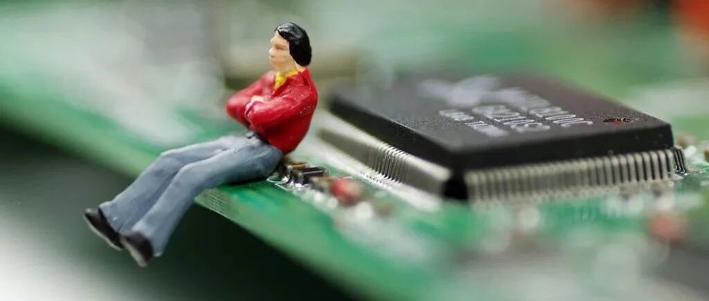 同样是 ARM，为什么 Mac 会成功，Windows 却输得一败涂地？