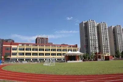 城关小学招聘实习教师公告