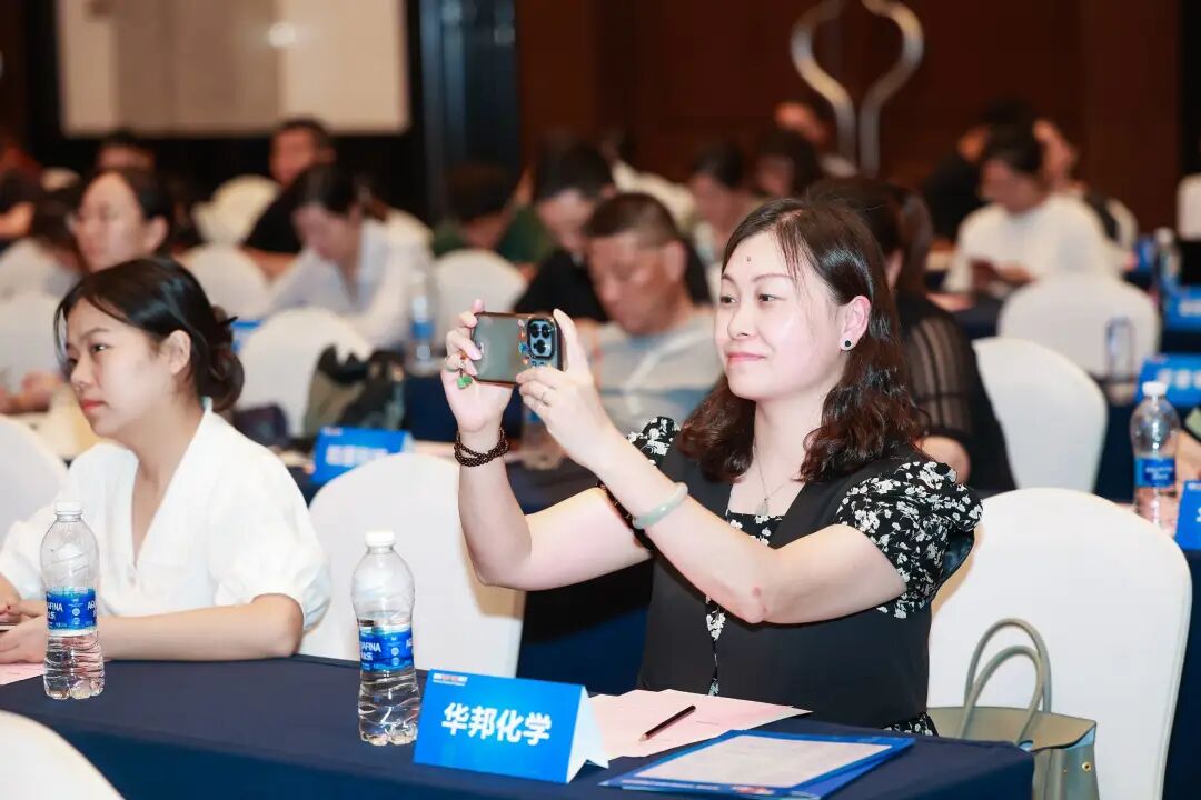 齐聚200多家企业，共建“小巨人之家”，专精特新企业能力提升工程启动