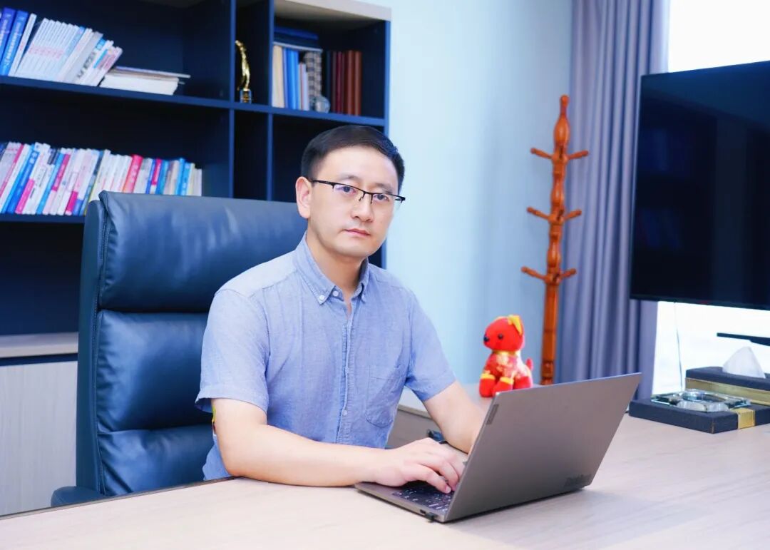 理事专访 | 白红星：在叉式机器人的“窄巷”里，凯乐士走出中国物流的AI突围之路