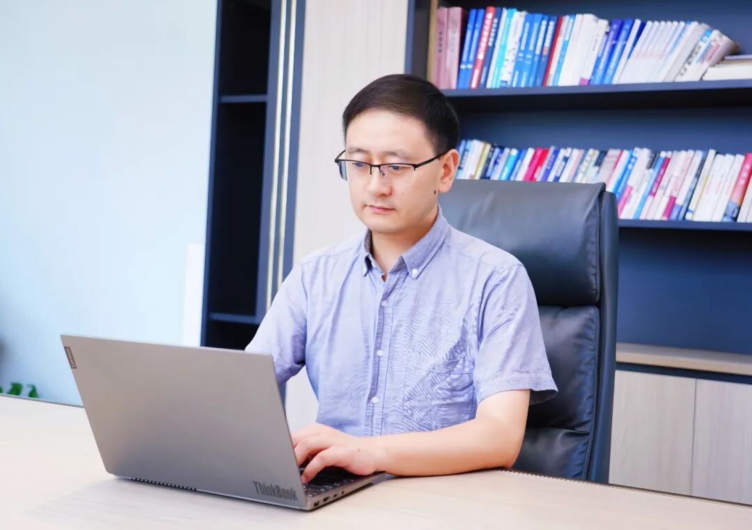 理事专访 | 白红星：在叉式机器人的“窄巷”里，凯乐士走出中国物流的AI突围之路