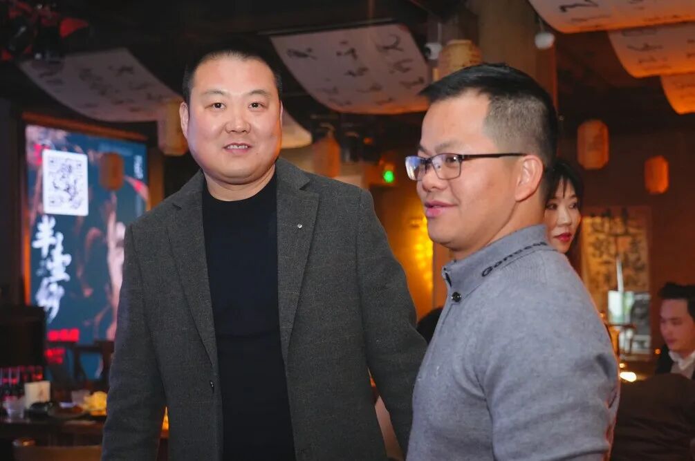 以欢笑融情，以共舞聚力 | 直击黄鹤之星独一无二的年终盛典