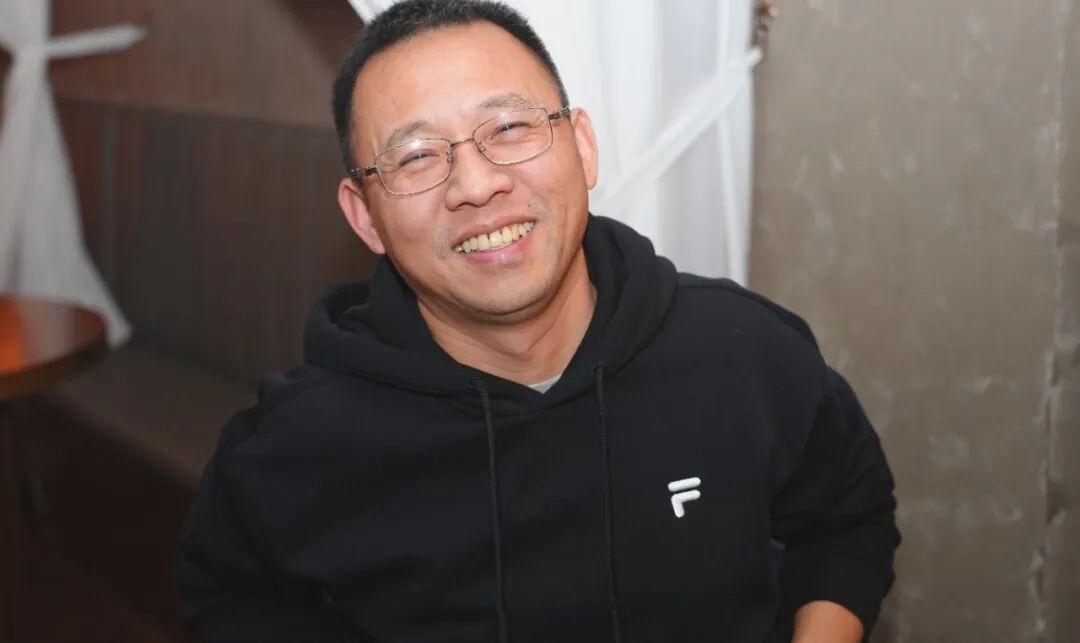 以欢笑融情，以共舞聚力 | 直击黄鹤之星独一无二的年终盛典