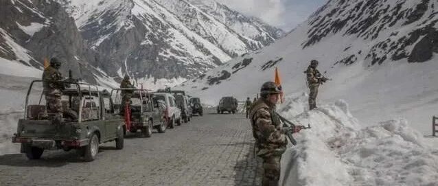 挑衅！印度违反停火协议，越线鸣枪威胁中国边防人员