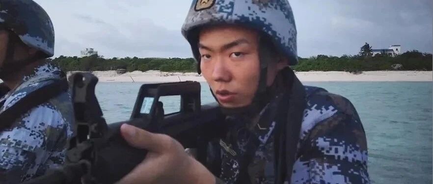 “你们被包围了，投降吧！”解放军驻南海官兵演练对敌英语喊话
