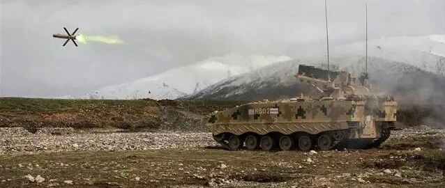 红箭-10高原击毁直升机靶标画面曝光！不仅反坦克还能打武直