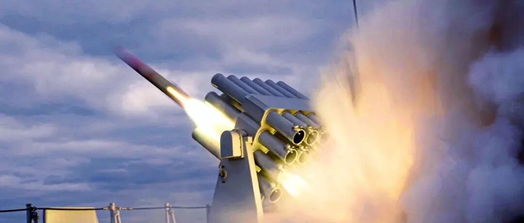 火力十足！东部战区海军某驱逐舰支队拉开新年度训练大幕