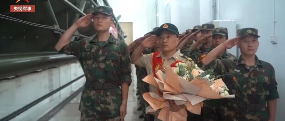 火箭军又“失去”一位“比将军还罕见的”一级军士长！对战斗力有影响吗？