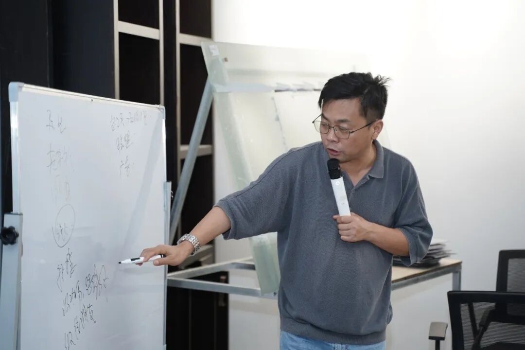 卡百利艺术涂料