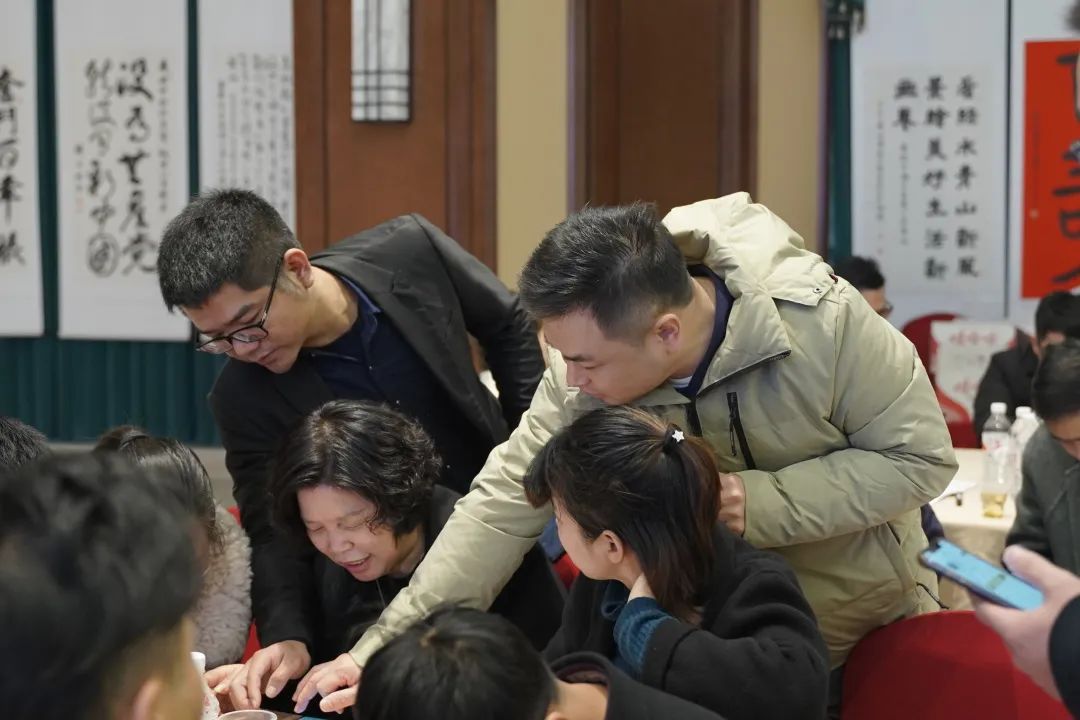 藝術(shù)涂料分組討論