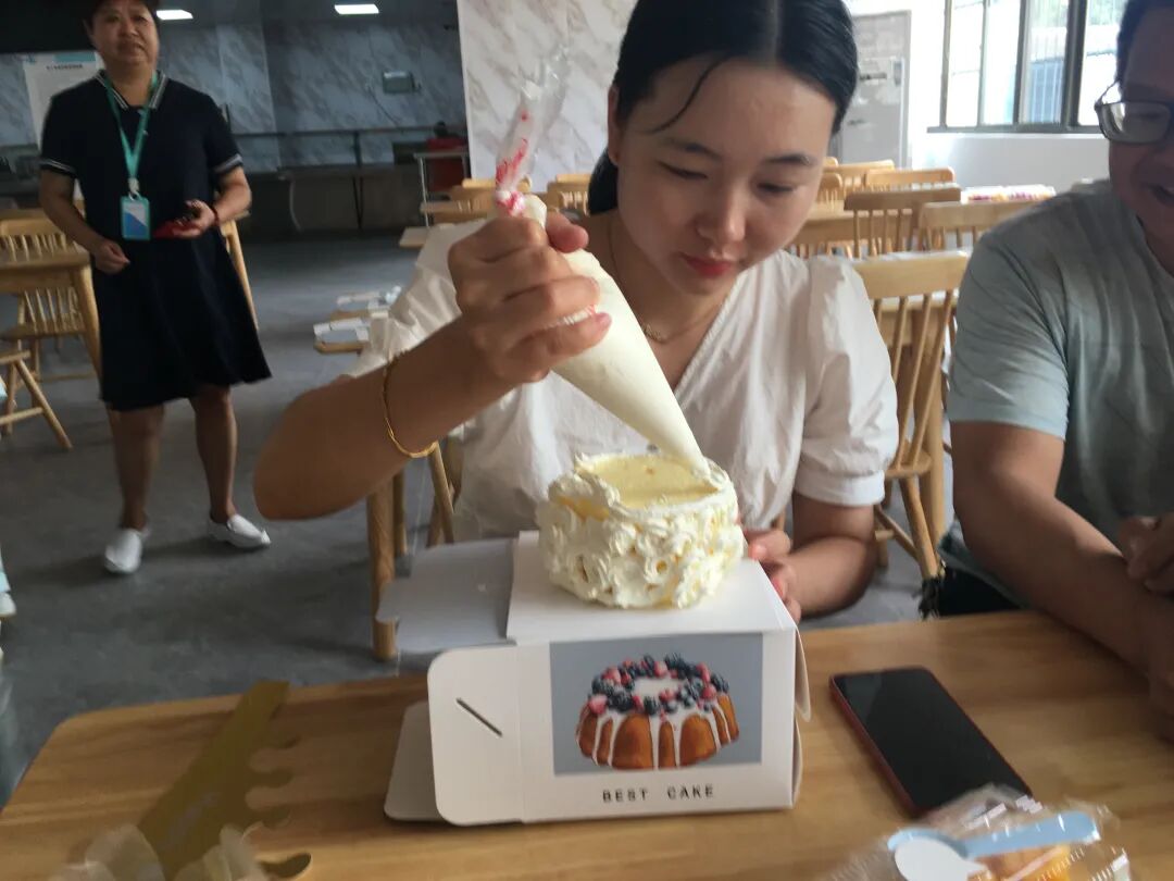 金华顾连金帆康复医院员工生日会