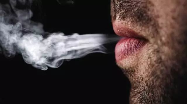 戒煙太難?來看看吸煙導致的癌症排行吧