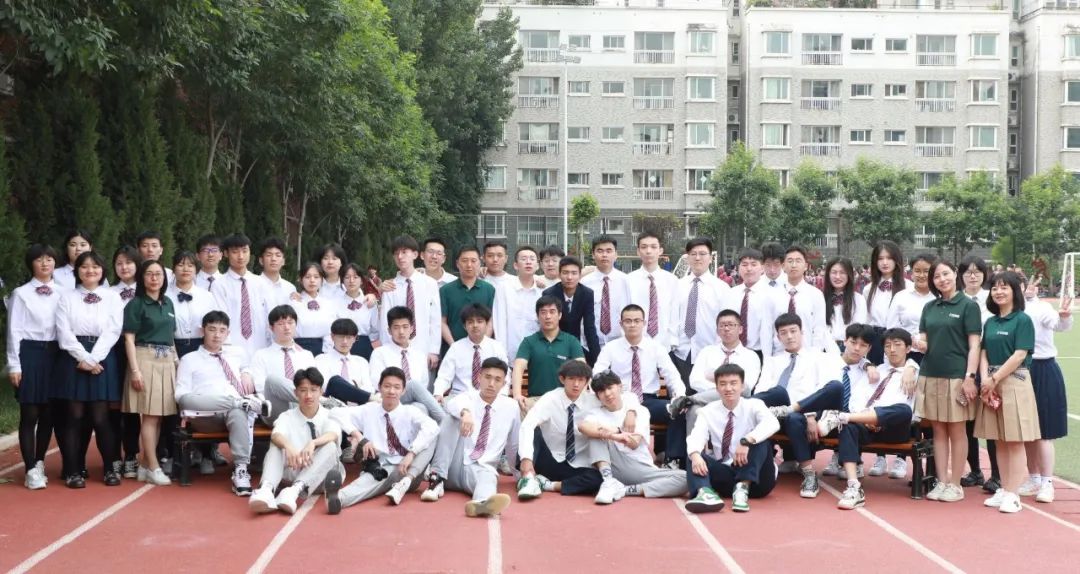 西安交大二附中校長(zhǎng)_西安交大二附中_西安交大二附中是重點(diǎn)嗎