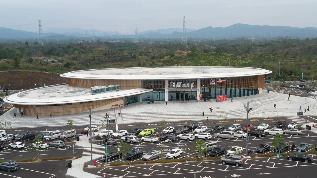 火了阳茂高速阳西服务区成网红打卡点