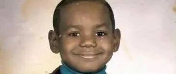 10位NBA球星的童年照，你能认出几个？猜出8个是铁杆球迷