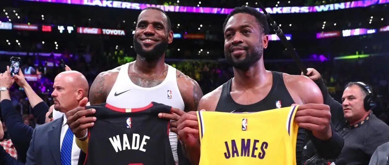 两点之间詹韦最短！照片看詹韦经典连线，这才是历史最华丽的连线