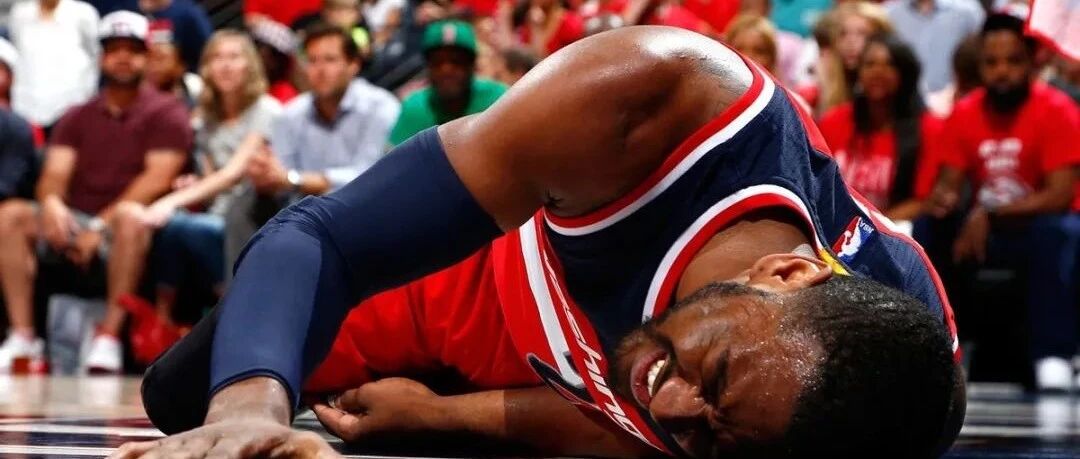 2010年选秀，堪称选秀史上最灾难的一年！前十顺位近半遭赛季报销