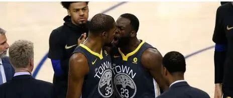 五大经典垃圾话，奥尼尔喷罗德曼：我奶奶和乔丹一队都能夺冠