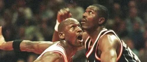 这7大交易若完成一项，联盟格局都将彻底改写！詹姆斯甜瓜险聚首