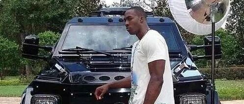 NBA球员的座驾：姚明太低调，库里钟爱保时捷，拉文买碟中谍同款