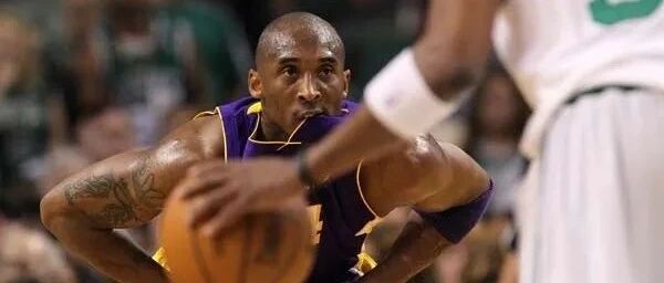 球星体力分4个等级：詹姆斯仅A级，乔丹SS级，SSS如同永动机般猛