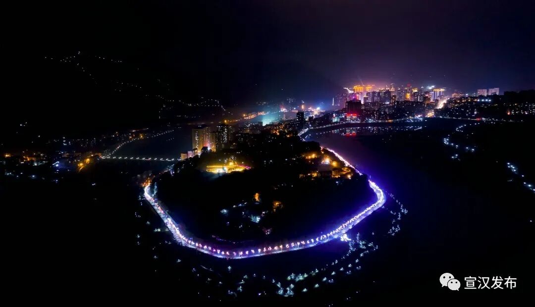 蒲城夜色美如画