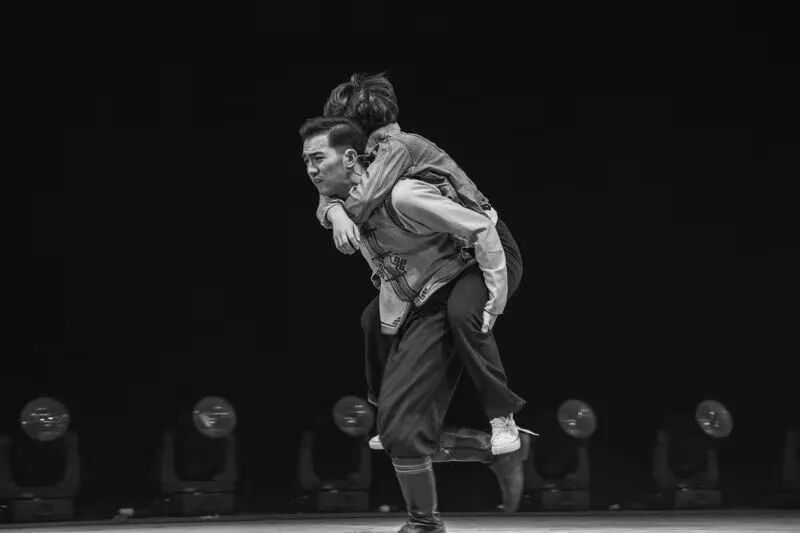 创新创业项目音乐剧_如何进行大学生创新创业项目_大学生创新创业项目优秀项目