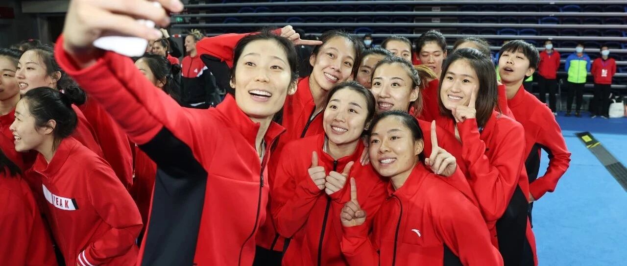 排超 · 2020｜恭喜天津，致敬江苏！这一晚排球赢了