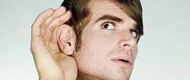 危险？睡觉带耳机导致耳朵聋了？