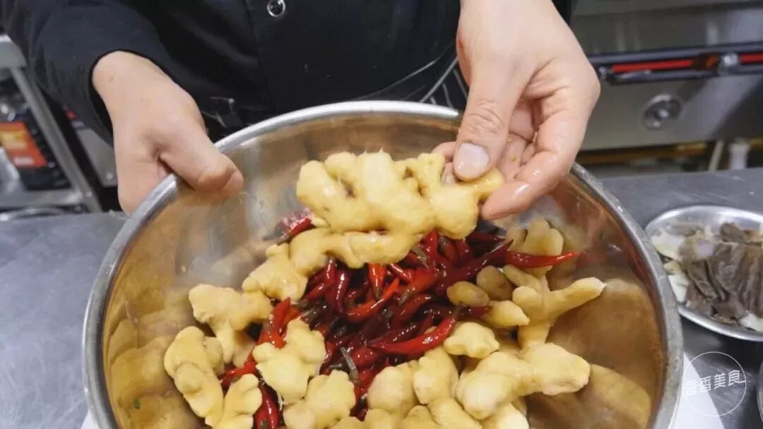 做毛血旺的配料都有什么_毛血旺需要哪些食材_饭店毛血旺的材料