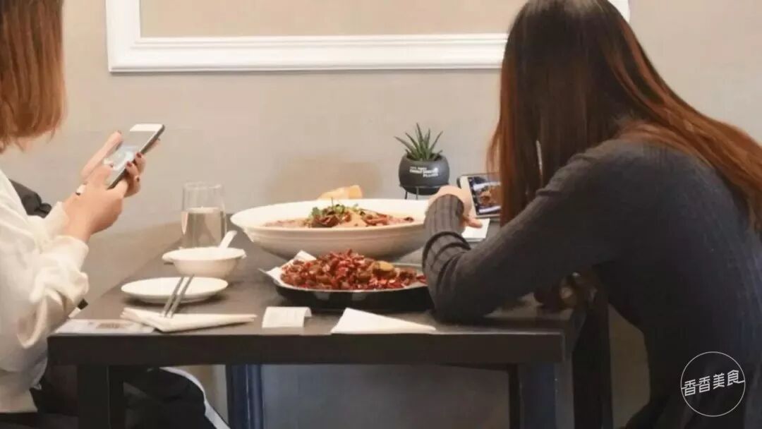 毛血旺需要哪些食材_饭店毛血旺的材料_做毛血旺的配料都有什么